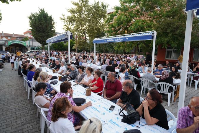 Başkan Çalık, canlarla oruç açtı