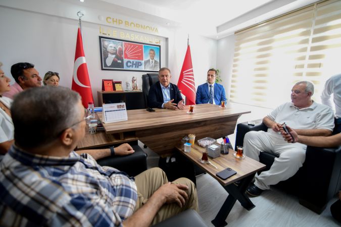 CHP Genel Başkan Yardımcısı Gökan Zeybek Bornova’da