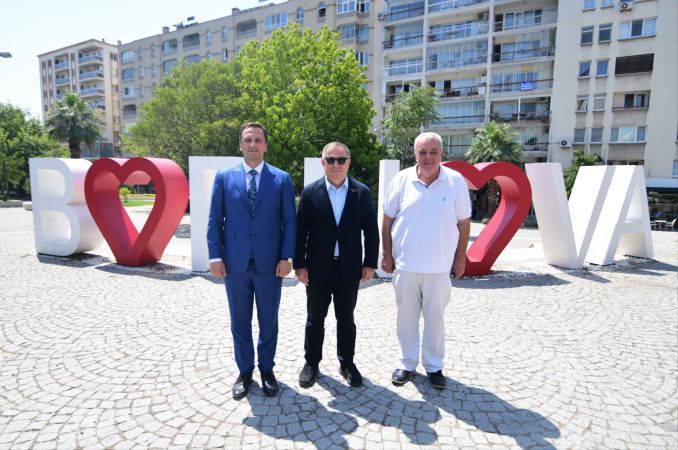 CHP Genel Başkan Yardımcısı Gökan Zeybek Bornova’da