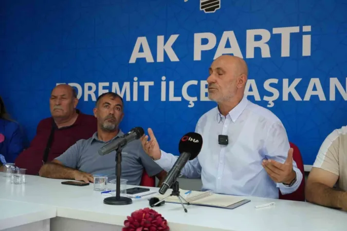 AK Parti'de istifa DEPREMİ.. İlçe Başkanı basın toplantısıyla İSTİFA etti..