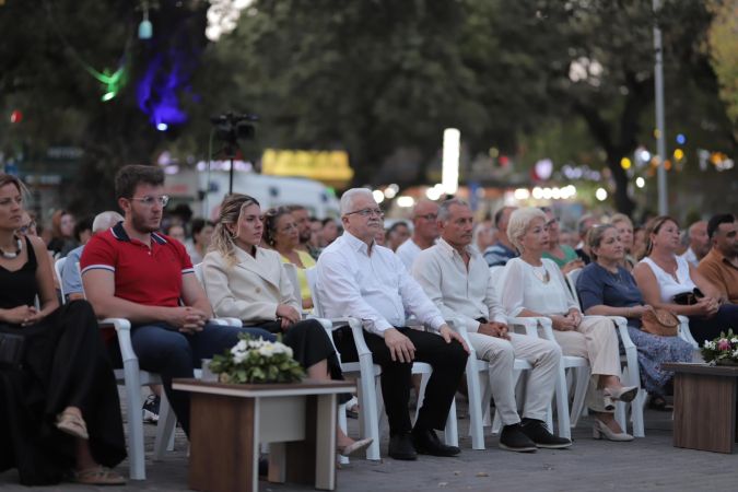 Burhaniye 5. Kitap Fuarı'nda coşkulu final