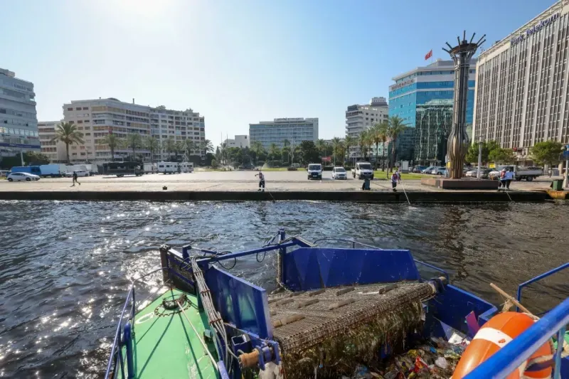 İzmir Körfezi'nde temiz deniz için seferberlik