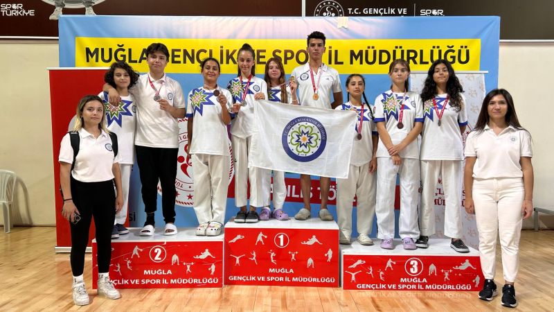 Büyükşehrin Sporcularından Taekwondo Şampiyonaları’nda büyük başarı