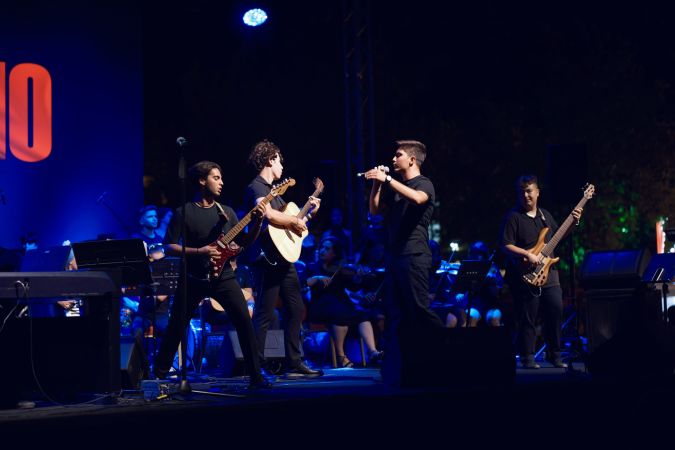 MOD10’dan Akçay’da muhteşem konser