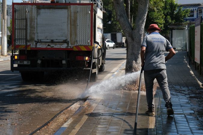 Bodrum Gümüşlük’te Temizlik Seferberliği