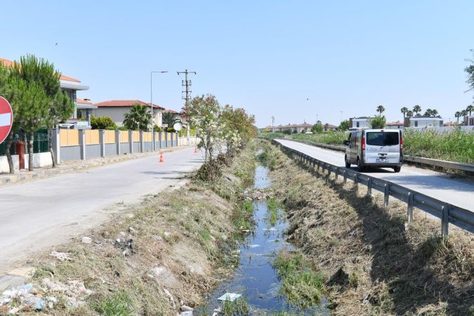 Çeşme Sasalı’da hummalı çalışma sürüyor