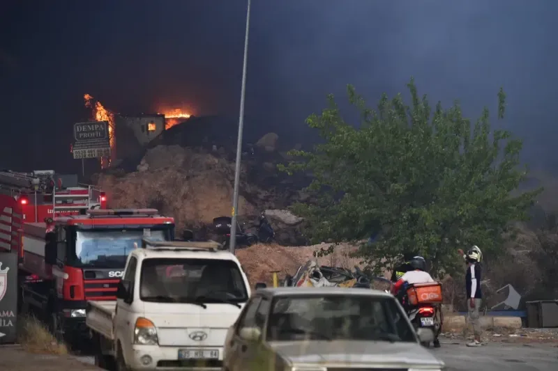 Başkan Tugay’dan yangın raporu