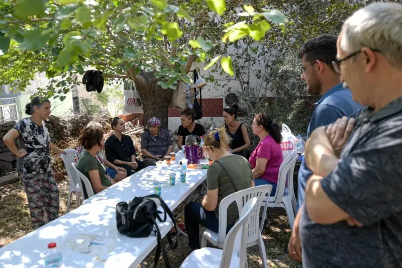 Öznur Tugay’dan yangından etkilenen vatandaşlara geçmiş olsun ziyareti