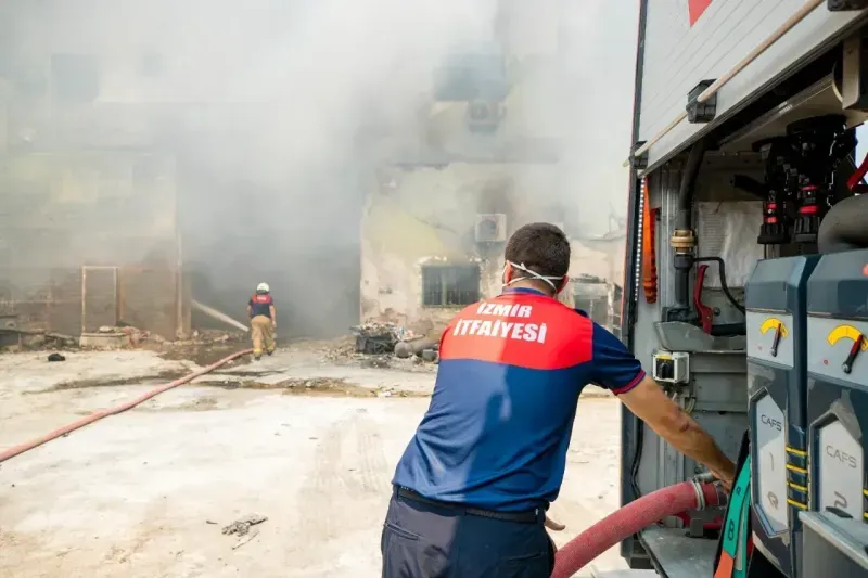 Kentin huzurlu uyuması için 50 saat boyunca aralıksız görev yaptılar