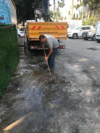 Bodrum Belediyesi'nden çöp saati uygulaması