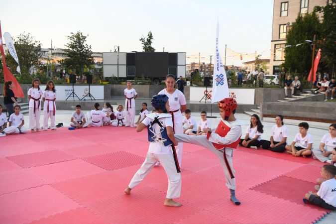 Altıeylül yaz kursları düzenlenen törenle sona erdi