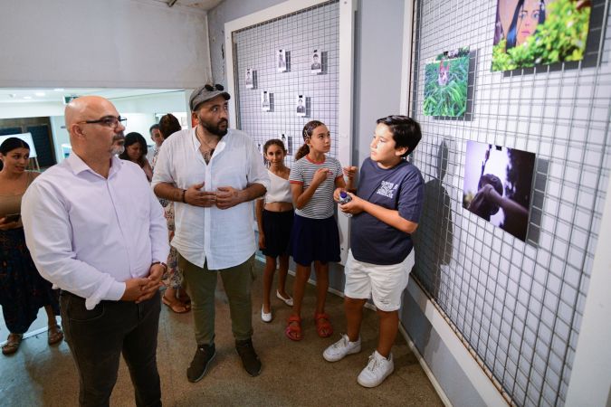 Bornovalı çocuklardan ilham veren fotoğraf sergisi