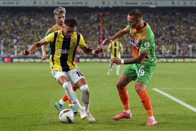 Fener dolu dizgin..! Fenerbahçe: 3 Alanyaspor: 0 