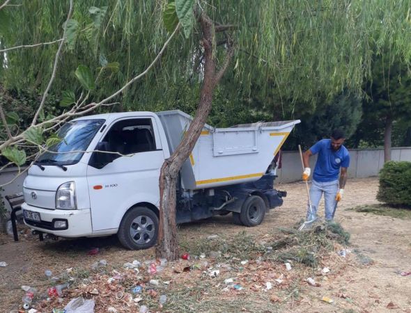 Edremit Belediyesi okul bahçelerini yeni eğitim yılına hazırlıyor