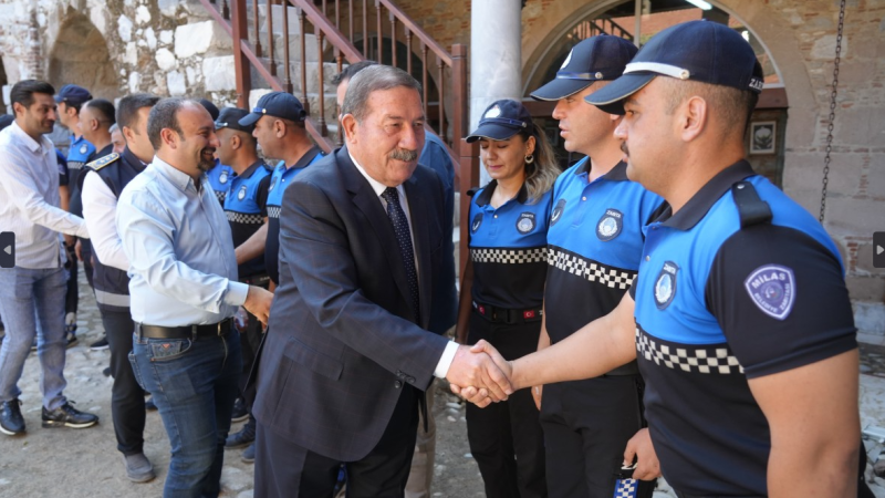 Başkan Topuz, Zabıta Haftası’nı personeli ile kutladı