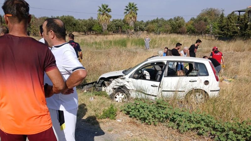 Ayvalık’ta trafik kazası.. 2 yaralı..