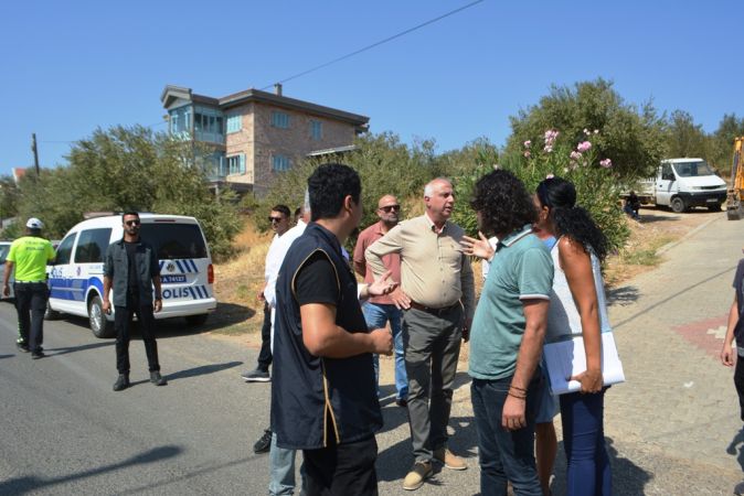 Türkiye'nin en önemli turizm merkezi Cunda Adası yolu az daha ulaşıma kapatılıyordu