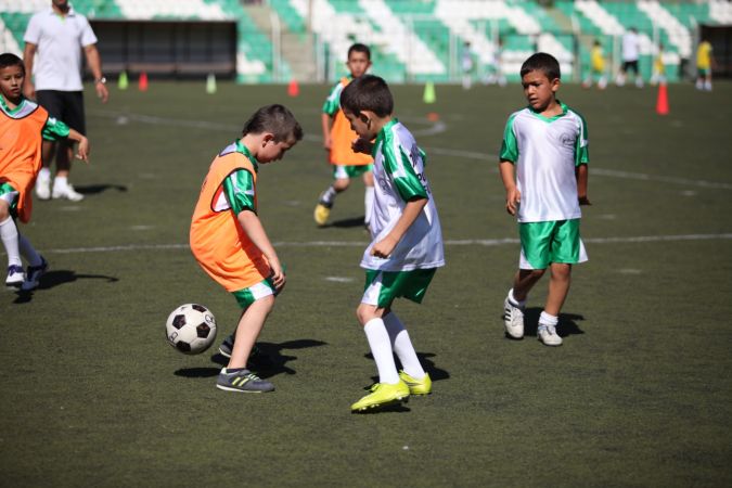 Bornova Belediyesi Spor Okulları başlıyor