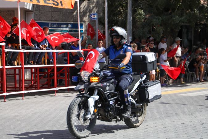 Kurtuluşun 102. yıl törenleri coşkuyla yapıldı