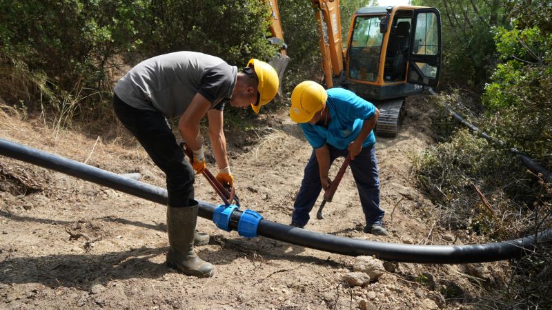 Büyükşehir eliyle, 150 bin zeytin ağacı daha suya kavuştu