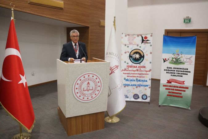 İzmir'de gündem TÜBİTAK 4008 Programı 