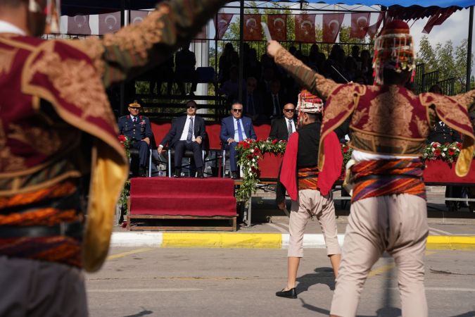 Bandırma’nın Kurtuluş Kutlamaları coşkulu başladı