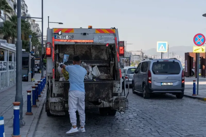 İzmir’de çöpün yolculuğu 2 günde “bir dünya turu” kadar