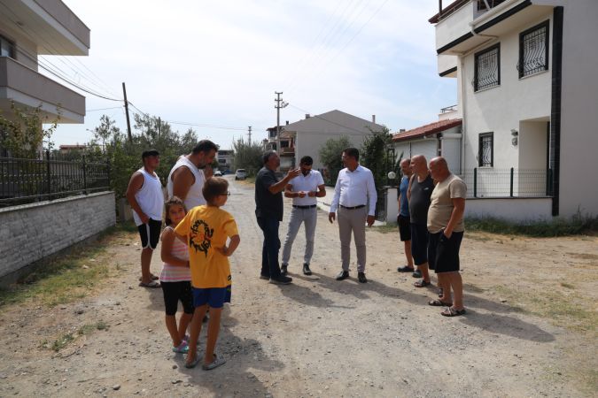 Burhaniye’de yol çalışmaları yaz boyunca hız kesmedi