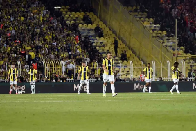 Fenerbahçe’nin 32 maçlık yenilmezlik serisi derbide sona erdi