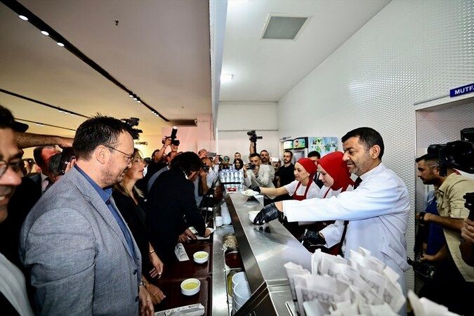 Halkın Sofrası törenle hizmete açıldı.. Müjdeli haber üniversitelilere.. Yeni Kent Lokantası üniversite bölgesine..