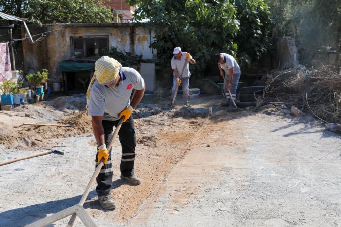 Efeler’in Başkanı gönülleri fethetti