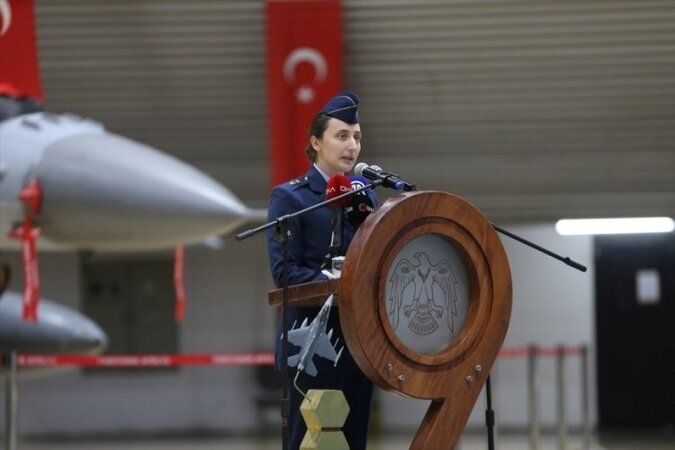 Balıkesir yeni mezunlarını verdi.. Artık göklerin hakimi onlar olacaklar..