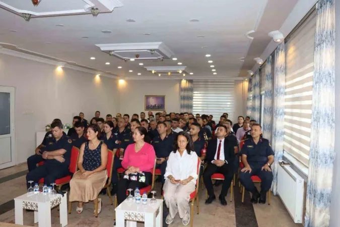 Hemşirelik Bölümü öğretim üyelerinden Balıkesir Jandarmasına eğitim