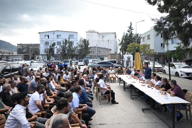 Bornova Işıkkent’te ayakkabıcıların sorunlarına neşter