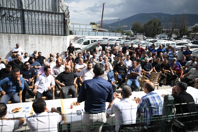 Bornova Işıkkent’te ayakkabıcıların sorunlarına neşter