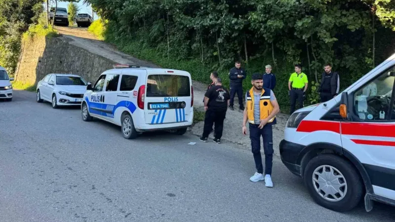 Bıçaklı dehşet! Babasının canına acımadan kıydı.. Annesini yaraladı !