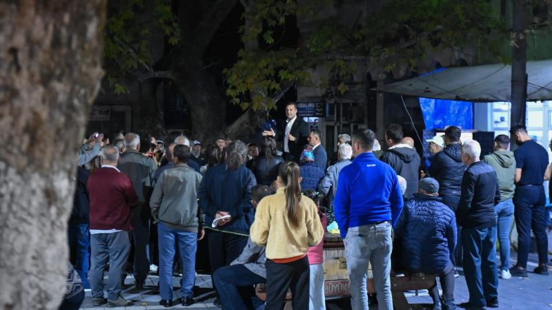 Başkan Akın sorunları yerinde dinliyor