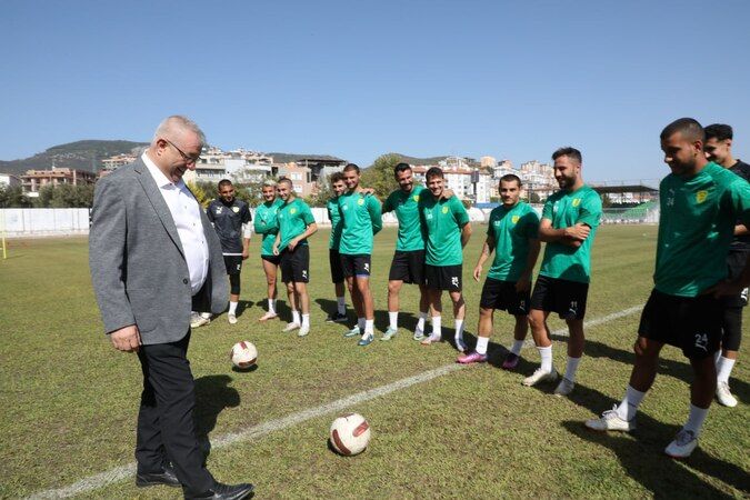 Şanlı Edro, sahaya çıkıyor