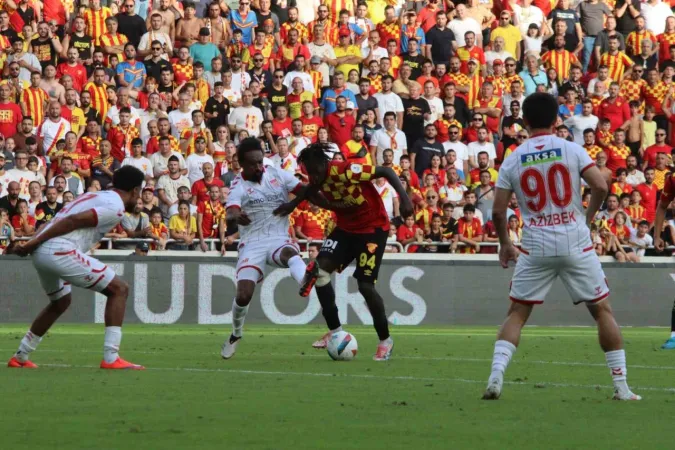 Süper GözGöz... Göztepe: 3 Sivasspor: 2