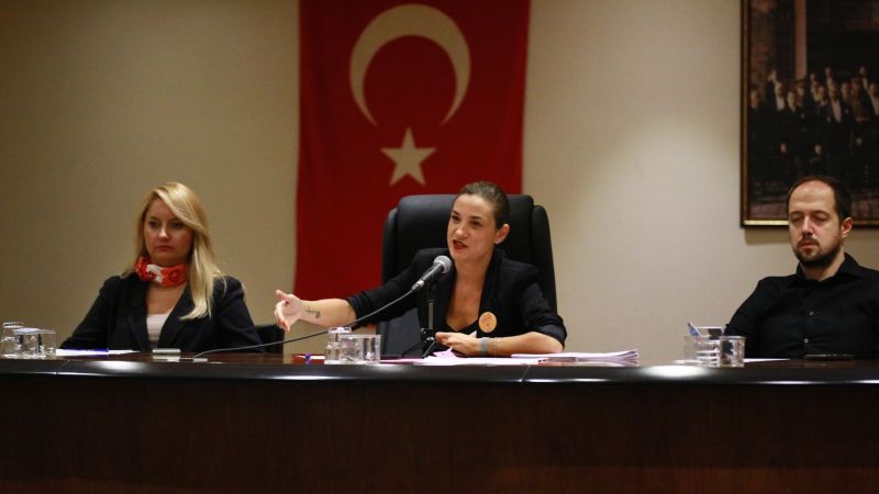 Filiz Başkan AK Parti sıralarına seslendi: 