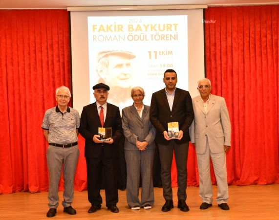 ‘Fakir Baykurt Roman Ödülü’ Yazar Mehmet Saydur’a verildi