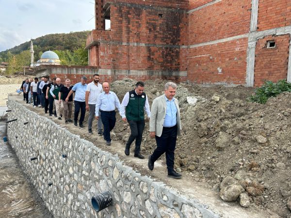 Canbey yerinde inceledi.. Armutalan ve Karabeyler projeleri tamamlanıyor