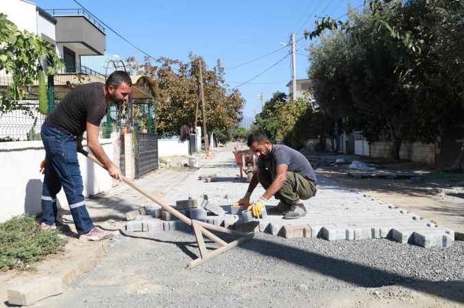 Burhaniye’de çalışmalar son sürat devam ediyor