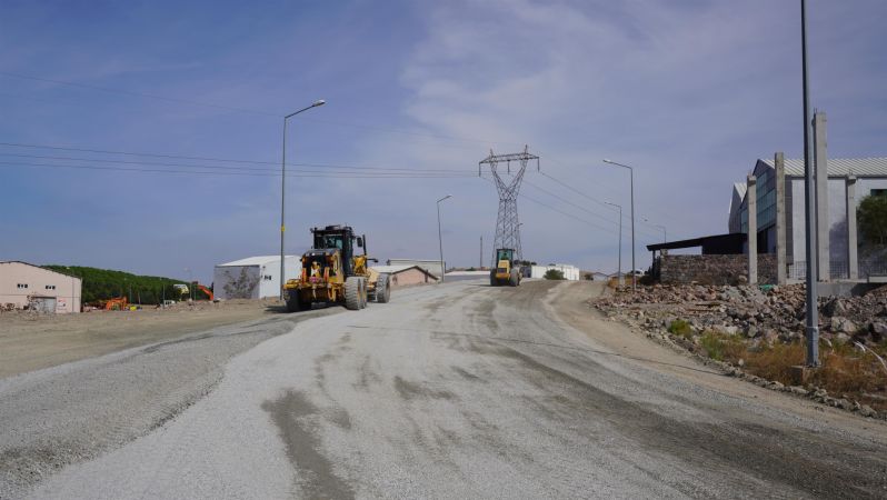 Atatepe’nin 30 yıllık sorununu Başkan Akın çözüyor