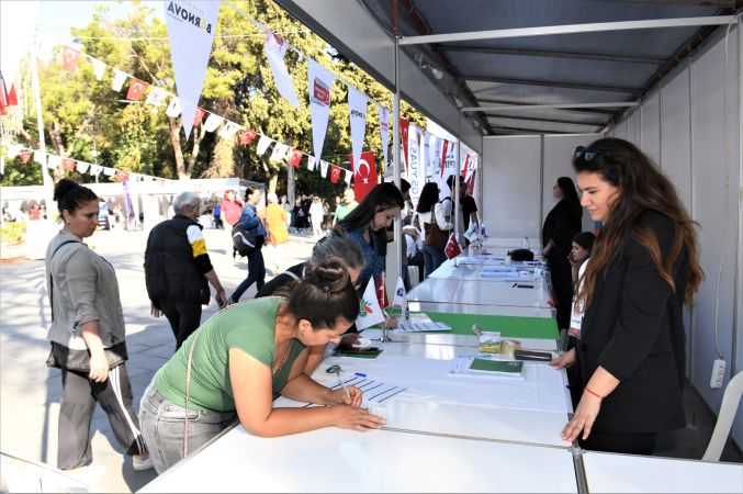  Bornova Belediyesi’nden istihdam atağı