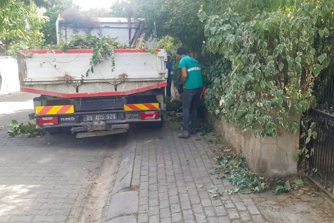 Başkan Yetişkin’den mahallelerde temizlik seferberliği