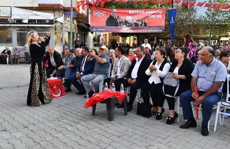 29 Ekim etkinlikleri Tire'den başladı