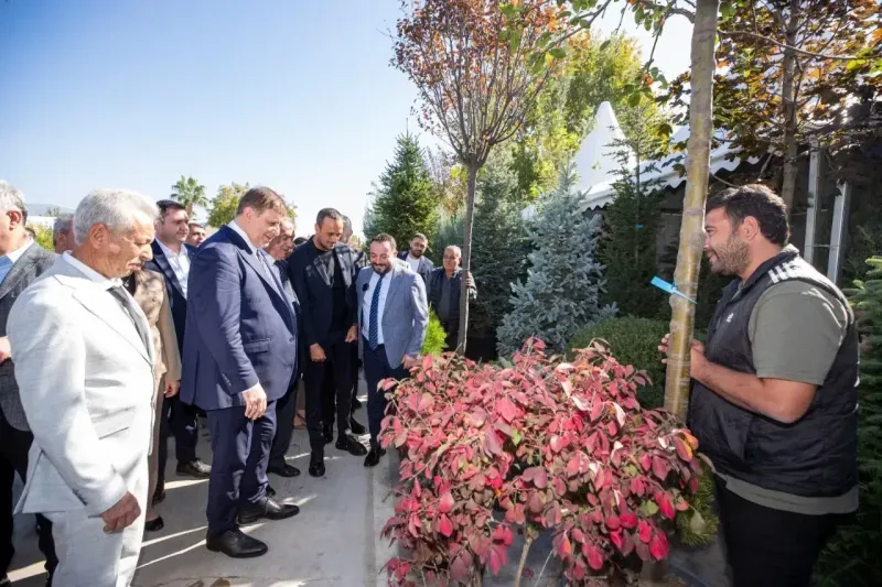 Başkan Tugay: Birlik ve beraberlik içinde bu kumpasları darmadağın edeceğiz