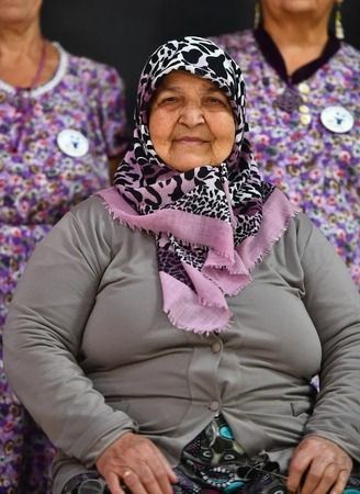 İzmir Büyükşehir Belediyesi Köy Tiyatroları sanatını kırsala taşıyor