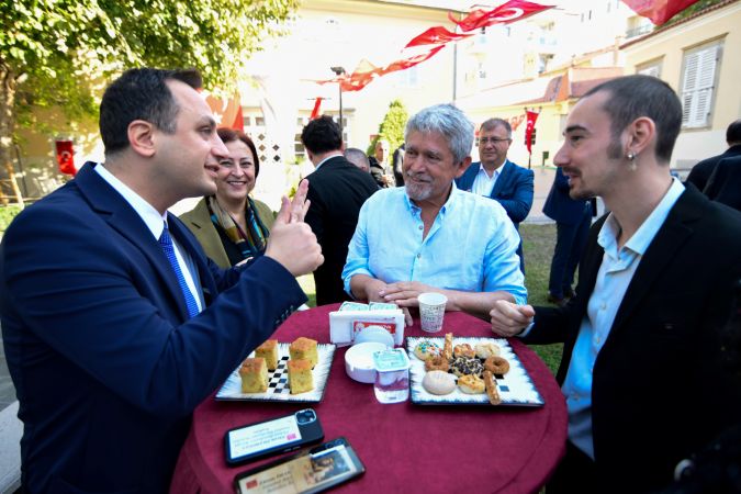 Bornova’da Depremin yıldönümünde uluslararası çalıştay